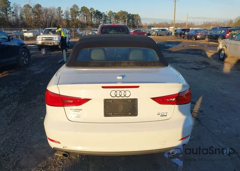 2015 Audi A3 2.0T Premium z USA, uszkodzony, nr VIN WAU7FLFF2F1060212